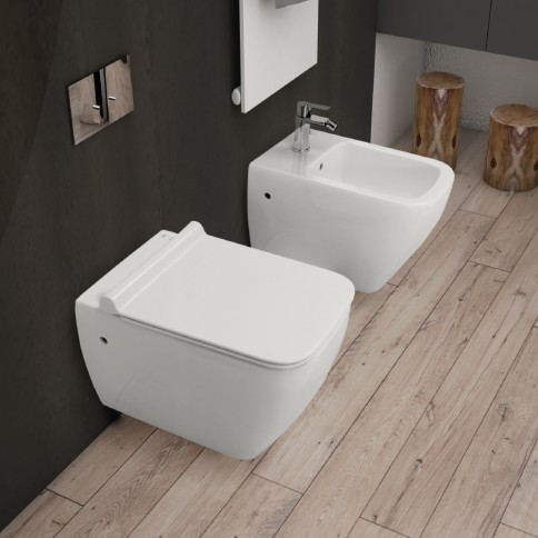 Sanitari sospesi bianco lucido con sedile metropolitan rak ceramics